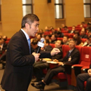 即興演講不是件容易事兒，1個腳本5個錦囊解決它