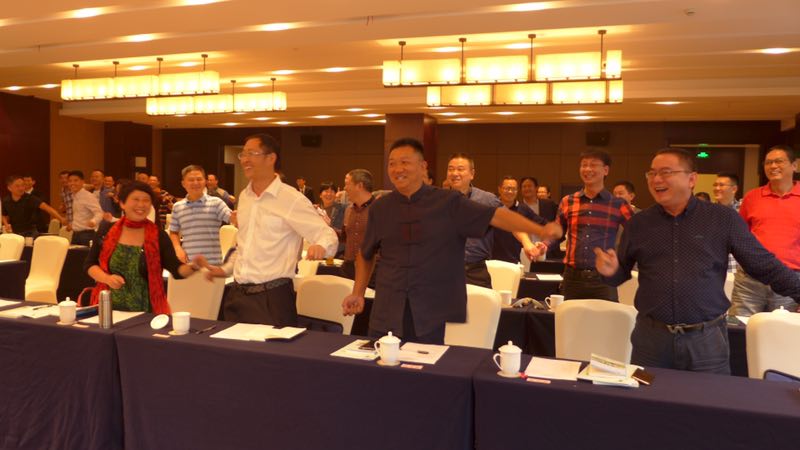 中層管理：優秀的企業中層管理者的除了會管人，還要會什么？