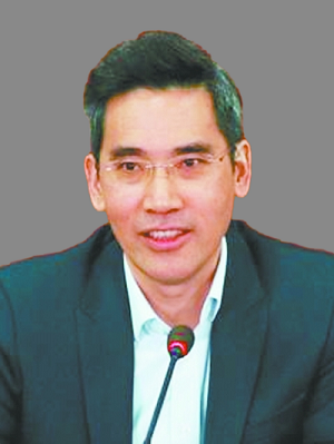 艾四林培訓講師 艾四林培訓講師