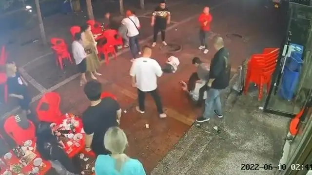 唐山打人事件的2種視角:法官思維與經濟學思維 唐山打人事件的2種視角:法官思維與經濟學思維